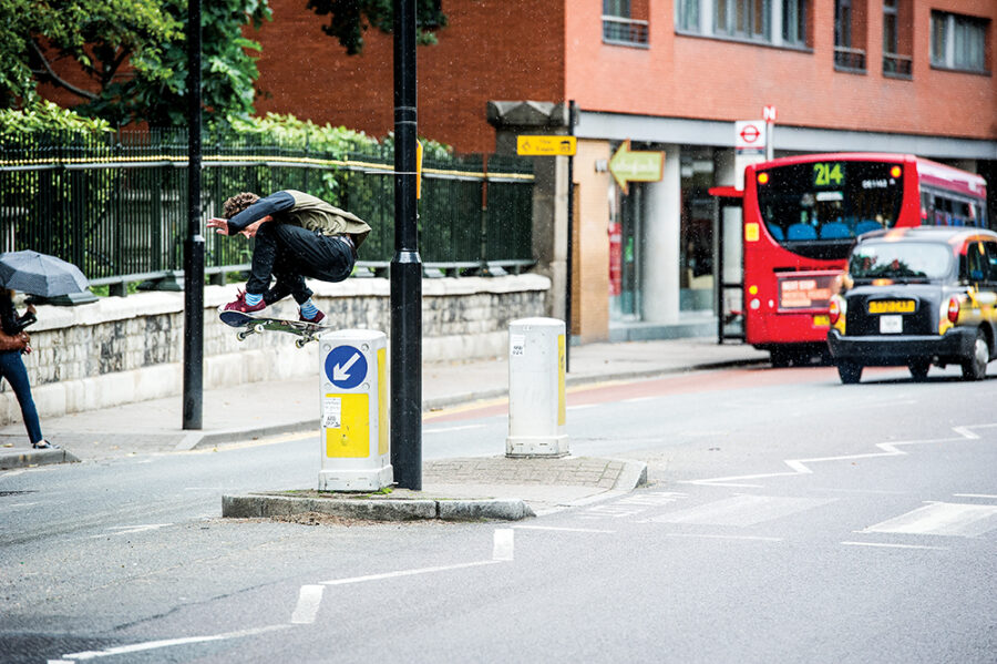 Ben Raemers wallie in London during a Volcom trip with Transworld Skateboarding, photo: Jaime Owens