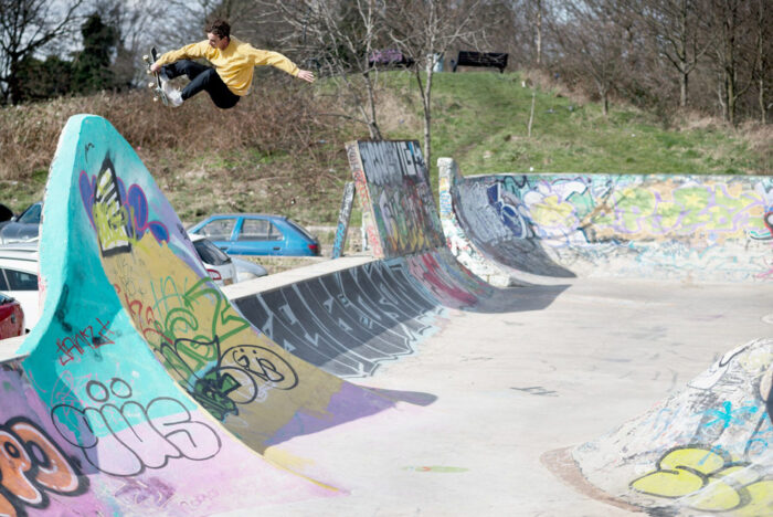 Slam City welcomes Ben Raemers – frontside air at Tottenham DIY by Henry Kingsford for Ben's debut ad in Grey Skate Mag