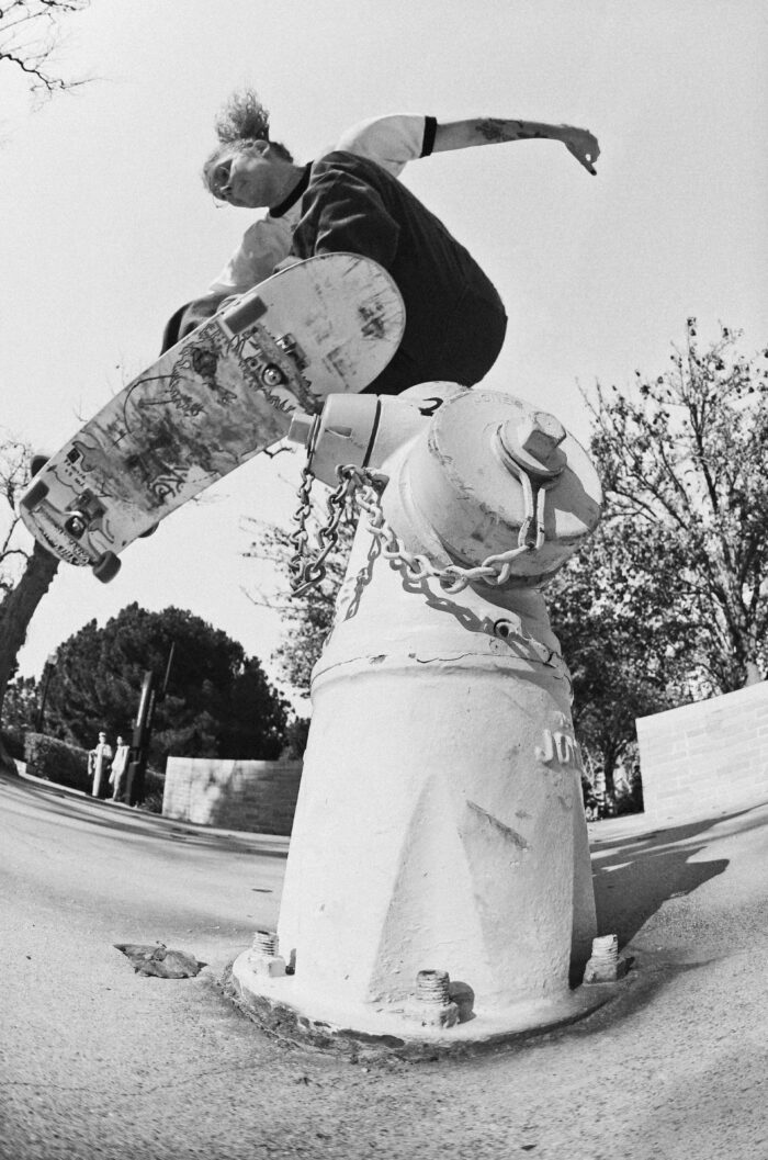Una Farrar, hydrant ollie | photo by Shari White for The Skate Witches #14