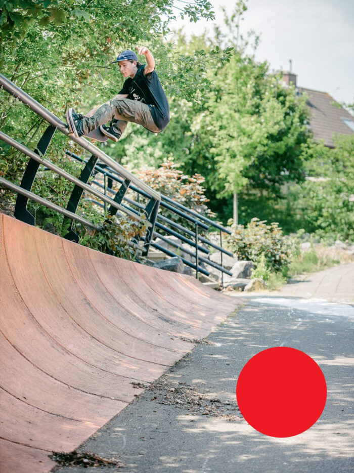 The cover of Free Skate Mag Issue #1 featuring Felipe Bartolmé shot by Sam Ashley – UK Skateboard Magazines: A Brief History – Slam City Skates