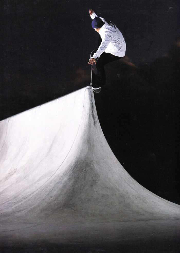 Daewon Song grinds in and out of a blunto to fakie. Photo: Michael Burnett