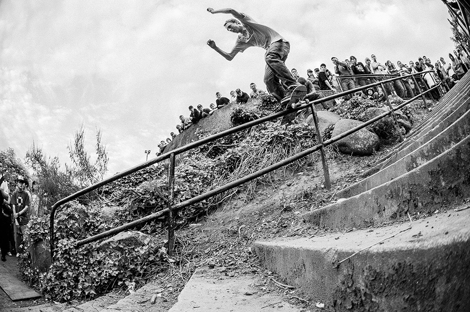 Neil Smith's Big Push closing boardslide at the Livingston skate park Livi fun day from 2005. Shot by Sam Ashley