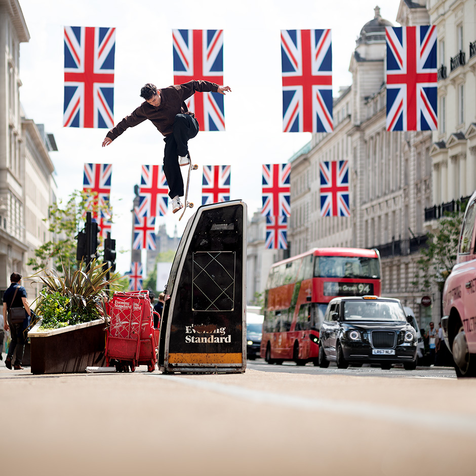 The New Balance NM600 lets Tom Noseblunt into Evening Standard stands. PH: Jake Darwen