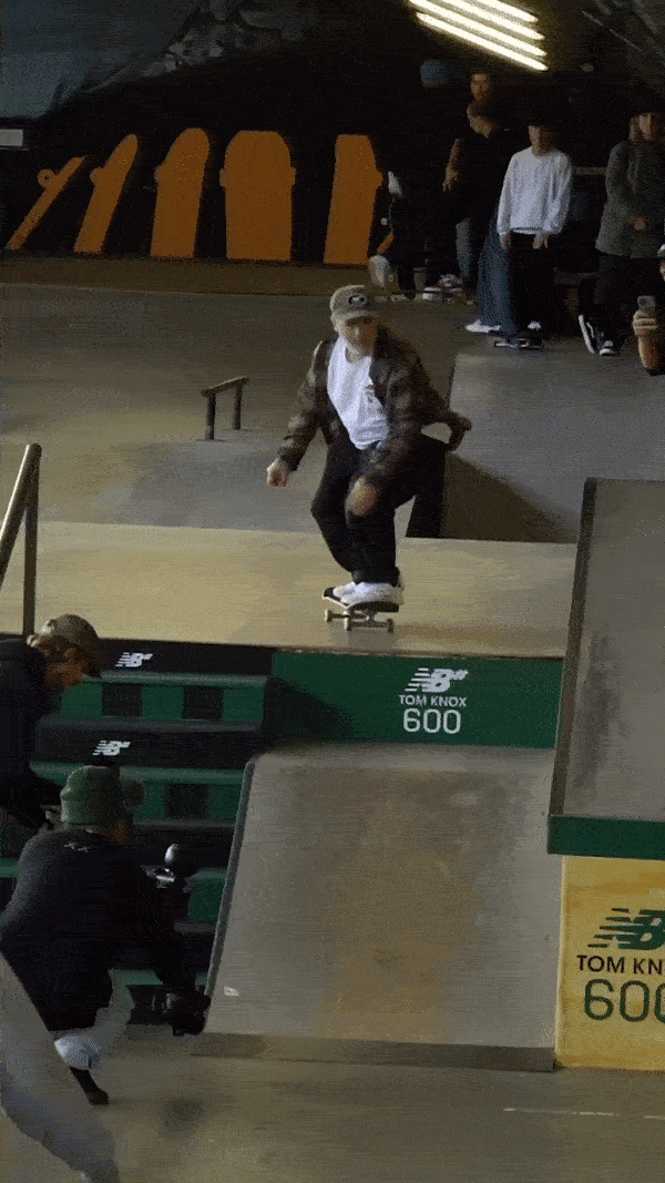 Mackey's noseslide channeled all of that Playstation skatepark energy