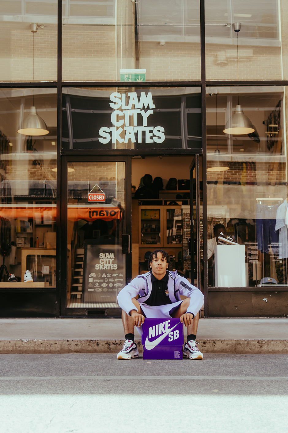 Behind the scenes of the