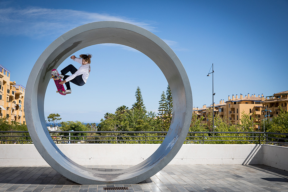 Curren Caples pulls a frontside Lien in a tight spot in Malaga. Photo shot by Atiba Jefferson and selected for his Slam City Skates 5000 Words interview