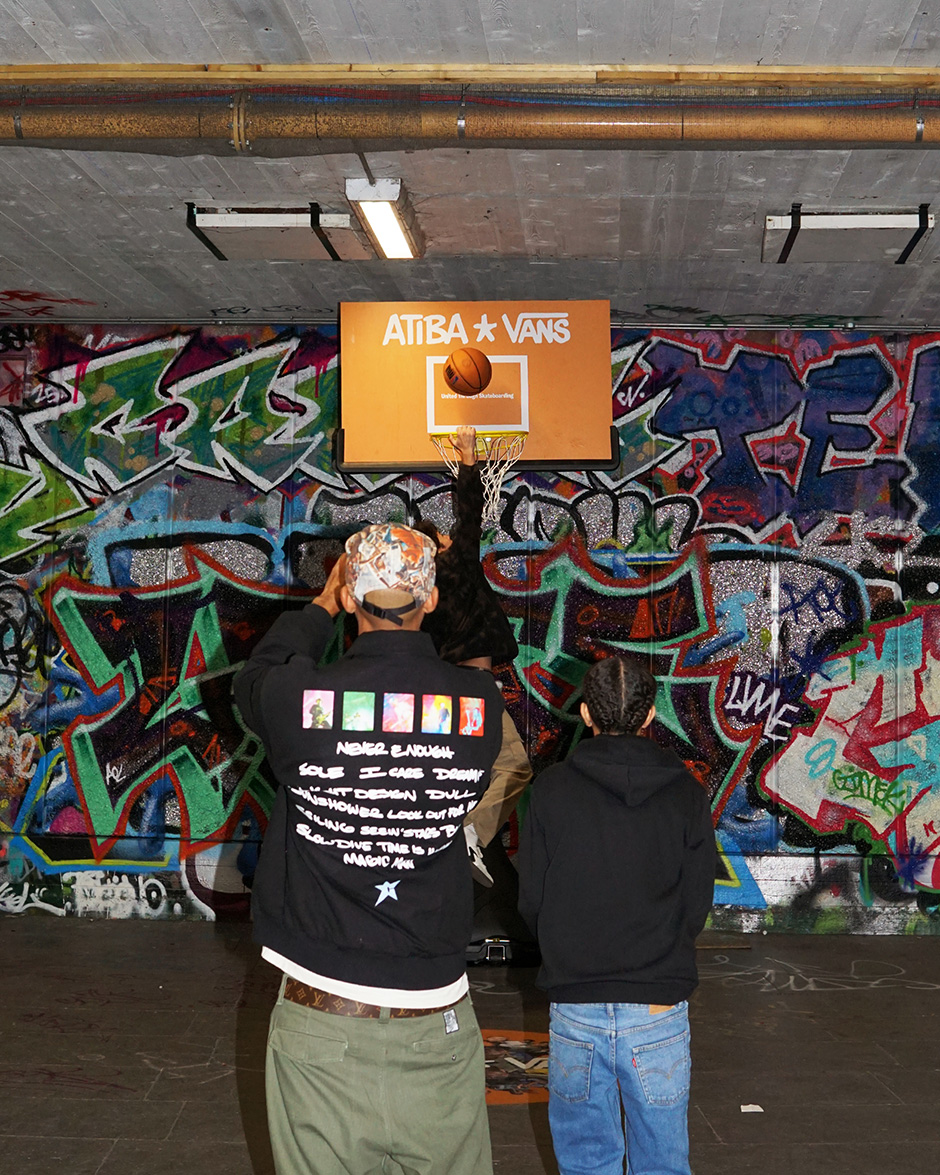 Atiba Jefferson shooting a three point shot at Southbank