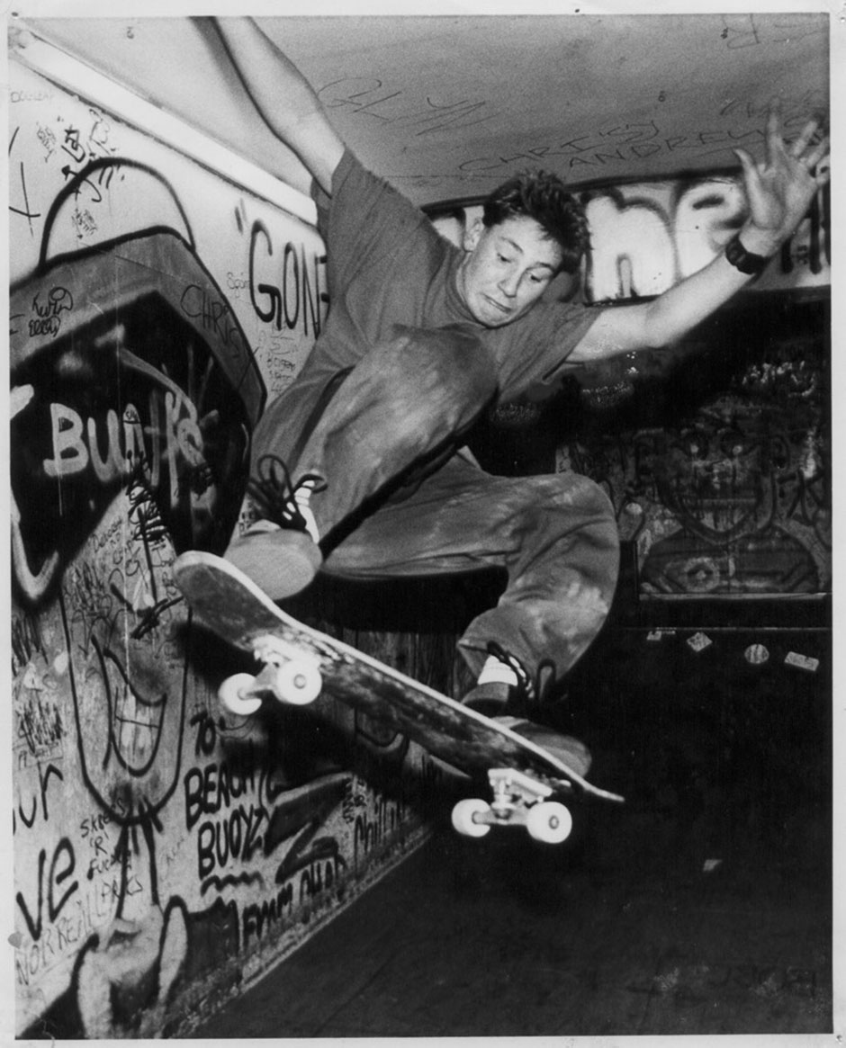 Chris Pulman frontside ollie on the Port Talbot ramp shot by Lisa Bowen